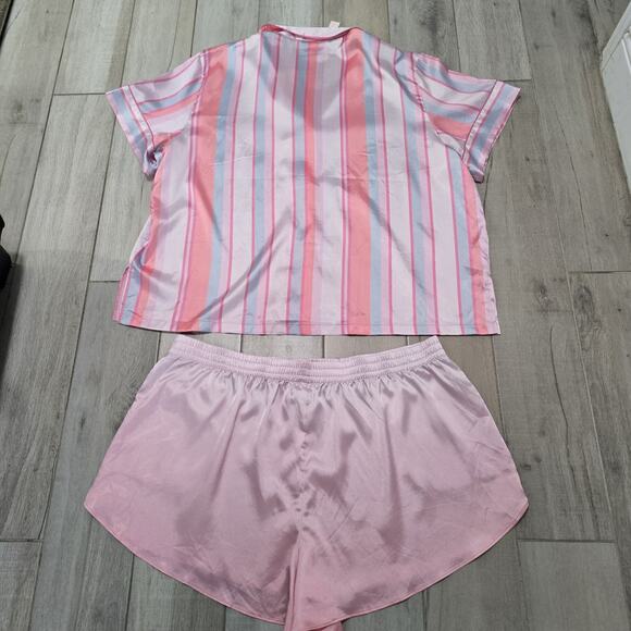 Victorias Secret Satin Pajama Set Pink Striped Button top Shorts Sleepwear XXL - Picture 13 of 13